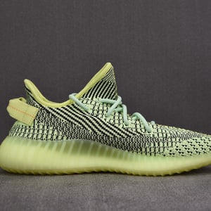 Adidas Yeezy Boost 350 V2 Yeezreel Fw5191 - Image 4