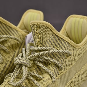 Ad Yeezy 350 Boost V2 Fv3255 - Image 10