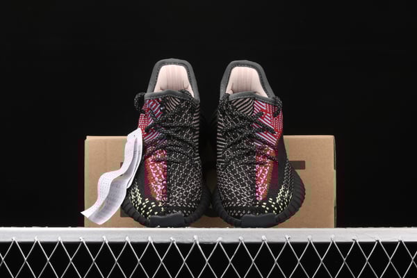 Ad Yeezy 350 Boost V2 Fx5190 - Image 3