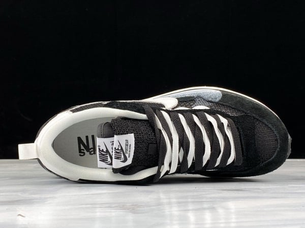 Sacai X Nike Pegasua Vaporfly Black White Ci9928-001 - Image 3