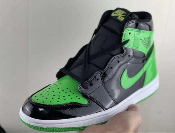 Air Jordan 1 High Og ?Patent Black Green? - Image 6