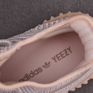 Ad Yeezy 350 Boost V2“Synth” Fv5578 - Image 11