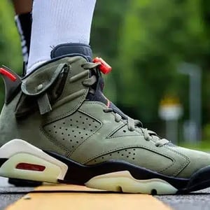 Nike Air Jordan 6 Retro GS x Travis Scott ?Olive? CN1085-200 - Image 15