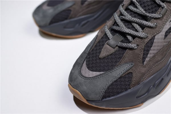 Adidas Yeezy Boost 700 V2 Geode Eg6860 - Image 13
