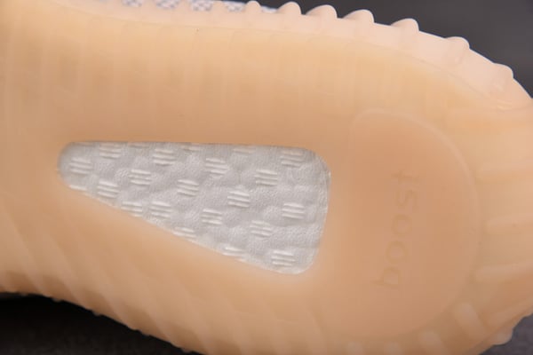 Ad Yeezy 350 Boost V2“Synth” Fv5578 - Image 2