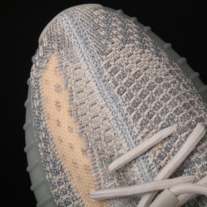 Ad Yeezy Boost 350 V2“Israfil”Fz5421 - Image 9