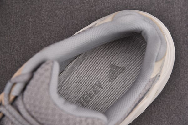 Adidas Yeezy Boost 700 V2 Cream Gy7924 - Image 9
