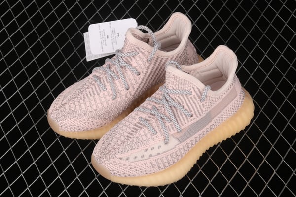 Ad Yeezy 350 Boost V2 Fv5675 - Image 2