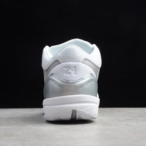 2020 Mens Nike Zoom Kobe 4 Metallic 344335-111 - Image 2