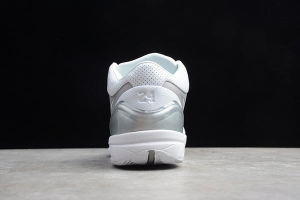 2020 Mens Nike Zoom Kobe 4 Metallic 344335-111 - Image 2