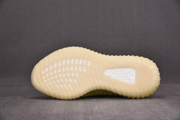 Adidas Yeezy Boost 350 V2 Marsh Fx9034 - Image 4