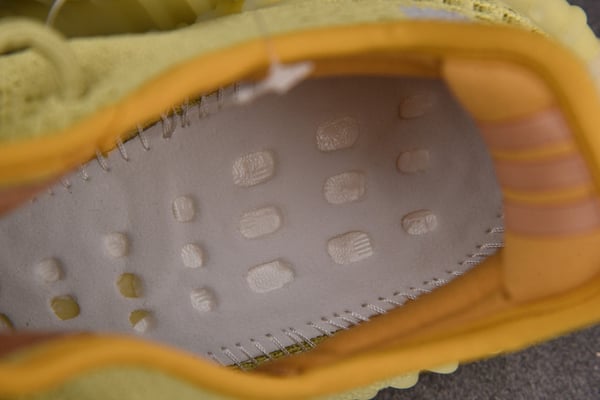 Adidas Yeezy Boost 350 V2 Marsh Fx9034 - Image 2