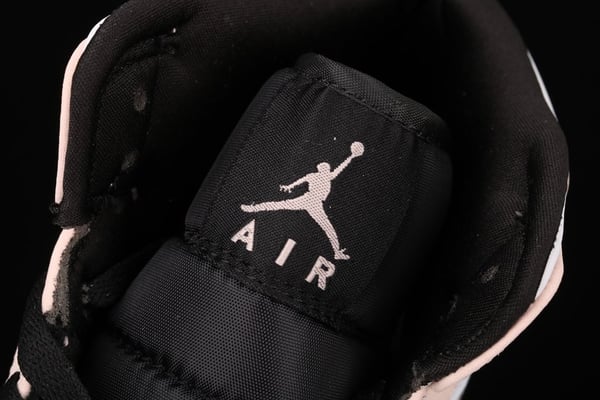 Air Jordan 1 Mid “Crimson Tint” 554724-133 - Image 6