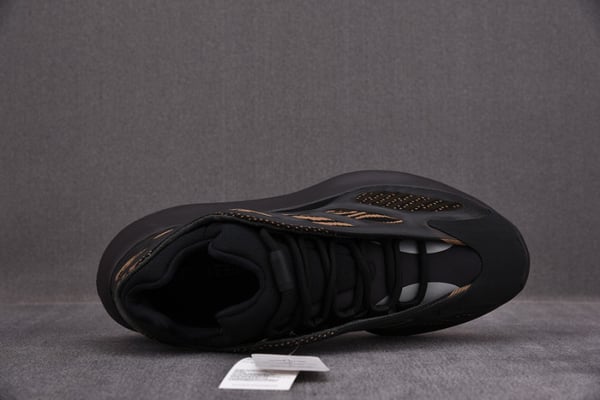 Adidas Yeezy 700 V3 Eremiel Gy0189 - Image 9