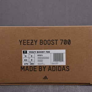 Adidas Yeezy 700 Boost Wave Runner B75571 - Image 8