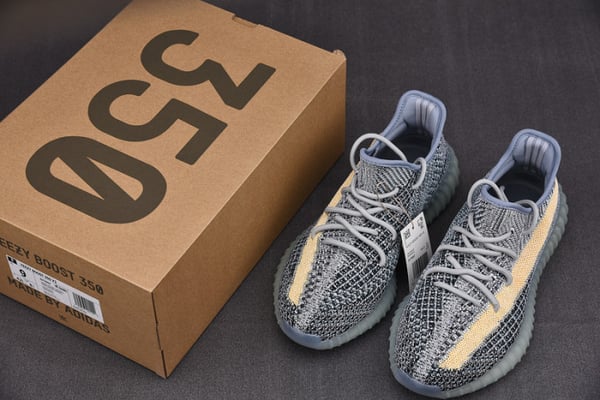 Adidas Yeezy Boost 350 V2 Ash Blue Gy7657 - Image 9