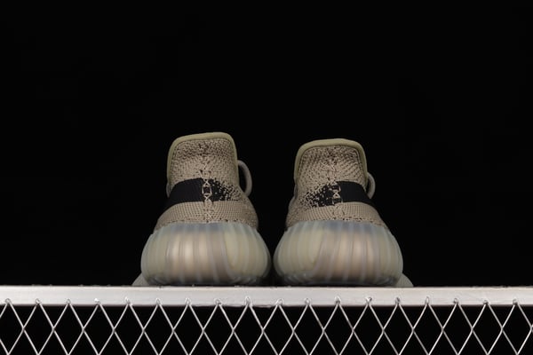 Ad Yeezy 350 Boost V2 Hq2059 - Image 4