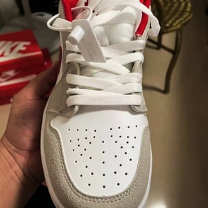 Nike Air Jordan 1 Low SE ?Light Smoke Grey Gym Red? DC6991-016 - Image 9