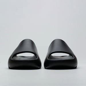 Yeezy Slide Black Fb6348 - Image 5