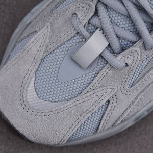 Adidas Yeezy Boost 700 V2 Hospital Blue Fv8424 - Image 10