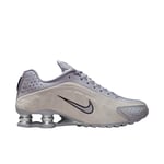 Nike Shox R4 HQ7739-001 - Image 3
