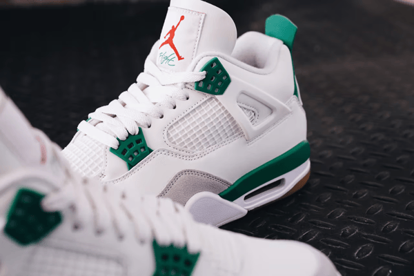 Nike Sb X Air Jordan 4 "Pine Green" Dr5415-103 - Image 8