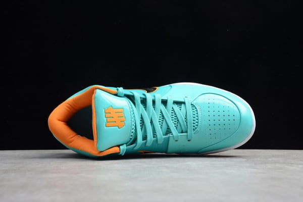 Undefeated X Nike Kobe 4 Protro Spurs Cq3869-300 - Image 12